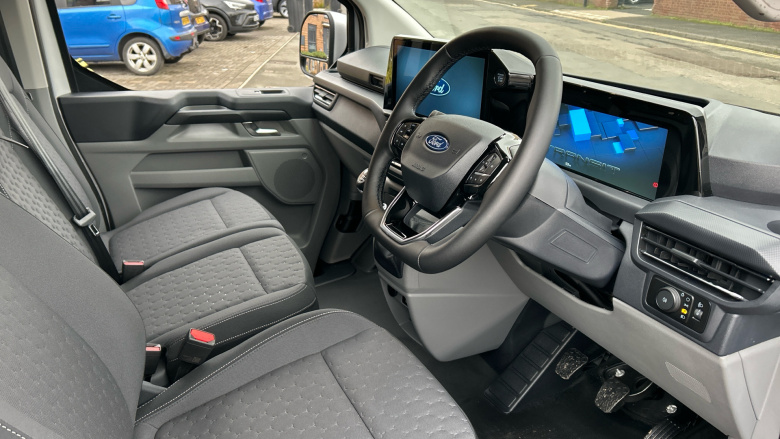 Ford Transit Custom 280 L1 Diesel Fwd 2.0 EcoBlue 136ps H1 Van Limited